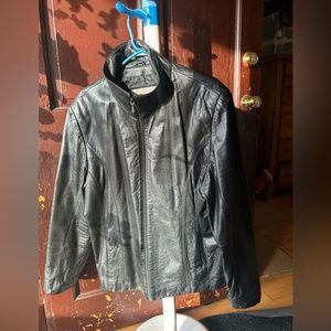 WILSONS LEATHER JACKET